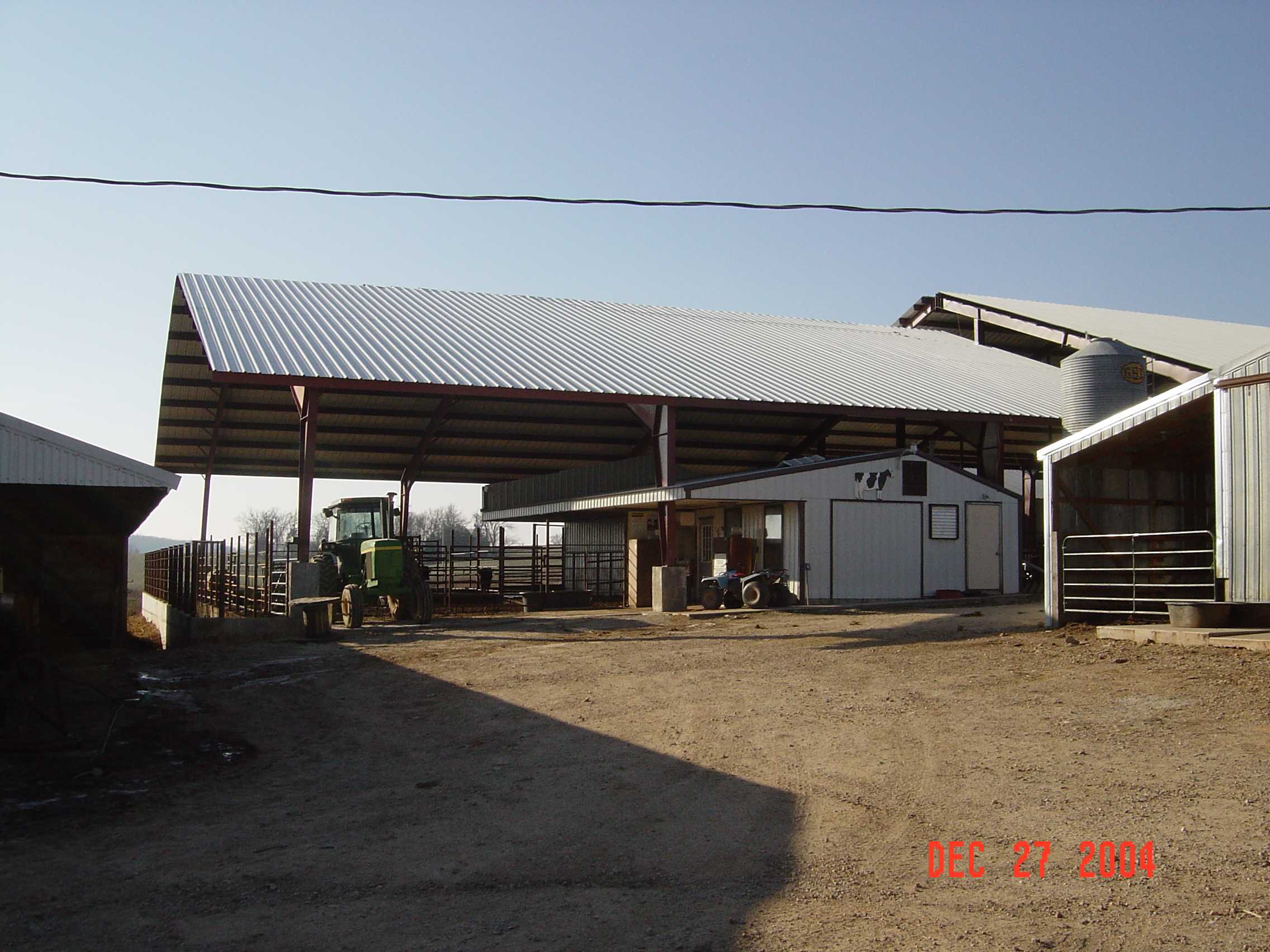 finishedfreestallbarn.jpg